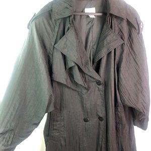 Silverleaf S Lightweight Cape and Collar Double Breasted Trench Coat in Black
